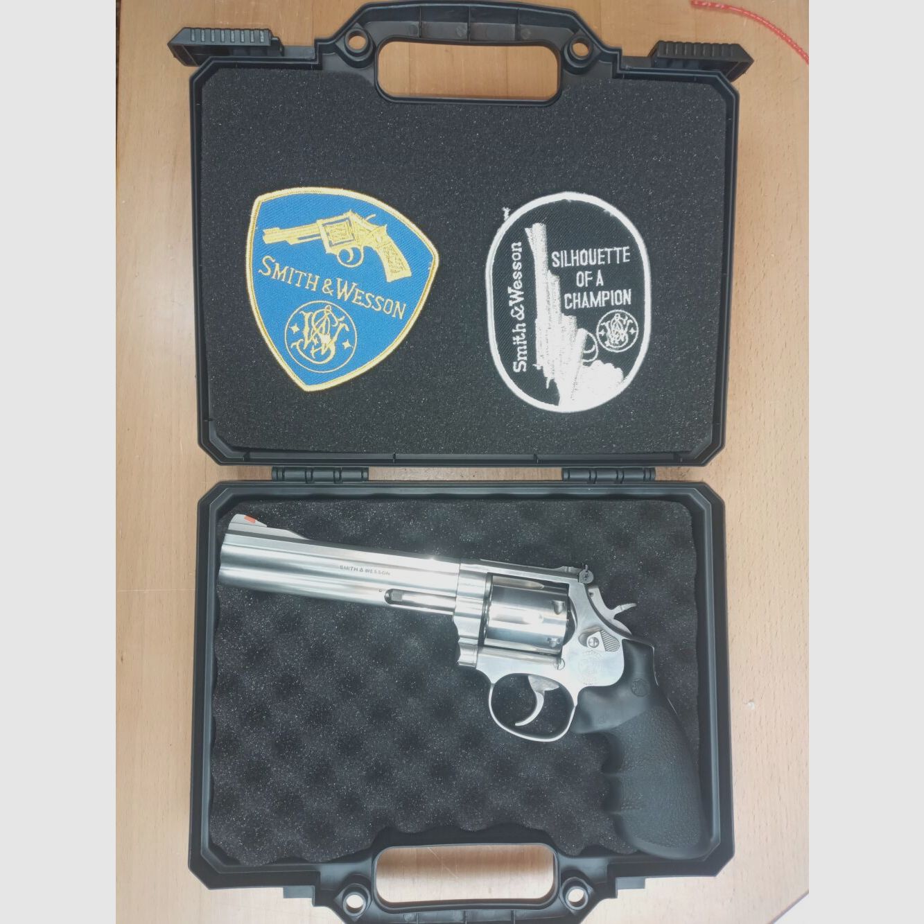 Smith & Wesson	 M 686-4