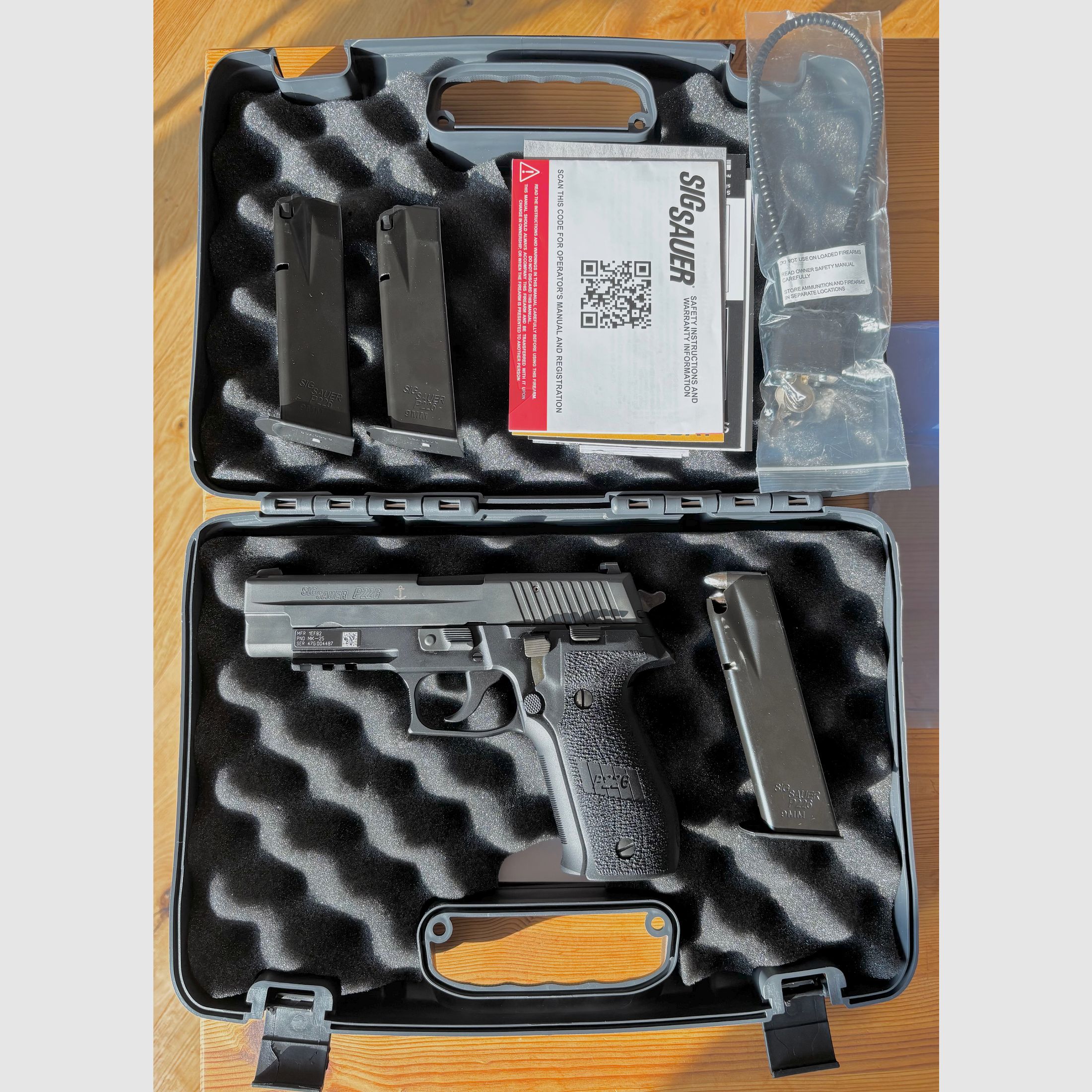 Sig Sauer P226 MK25