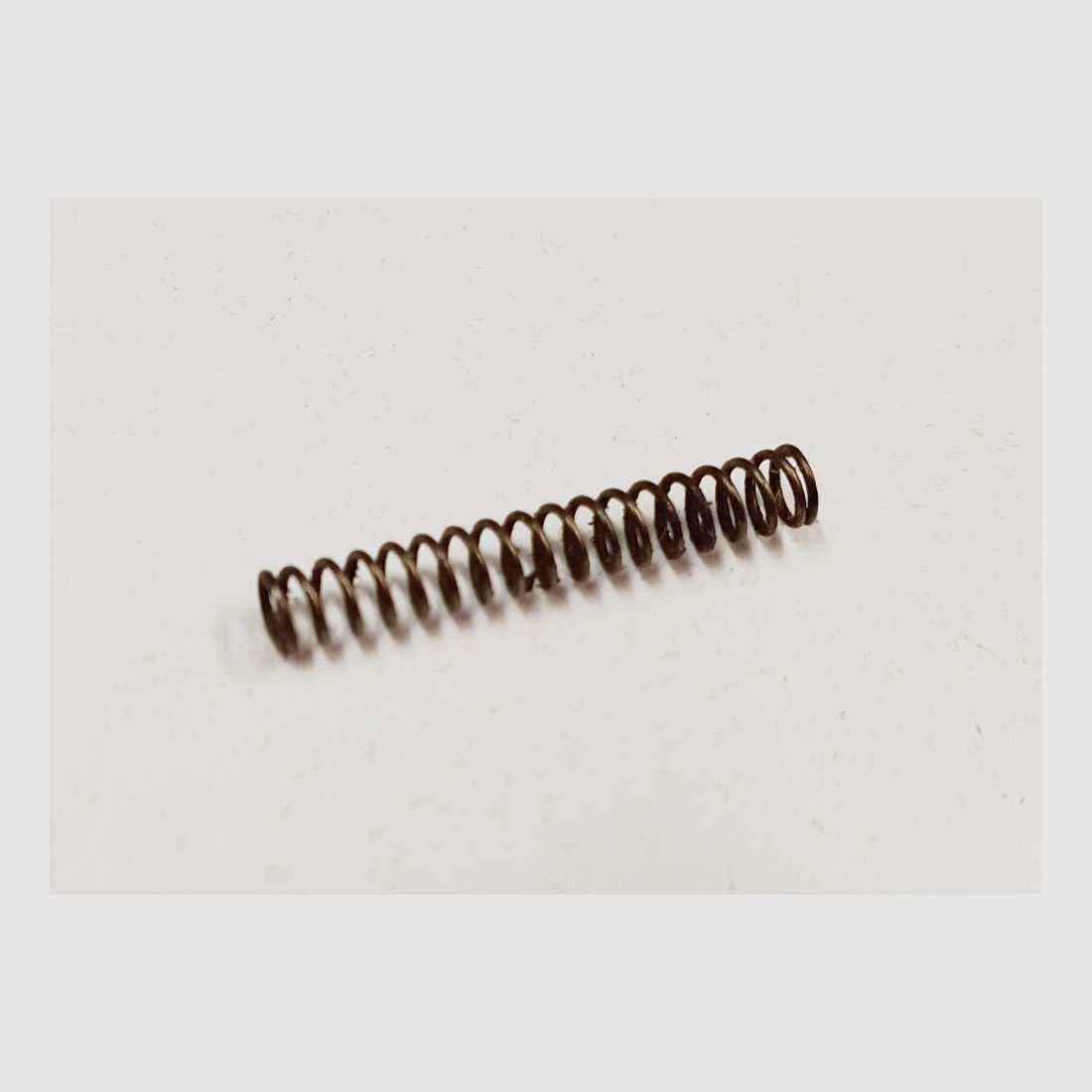 Karabin 43 / Karabin 43 ( G43 / K43 ) [71A] Sprężyna do zatrzasku zamka dla Karabinu 43 / Karabinu 43 ( G43 / K43 ) oryginalna część zamienna, zdjęcie 1 z 4