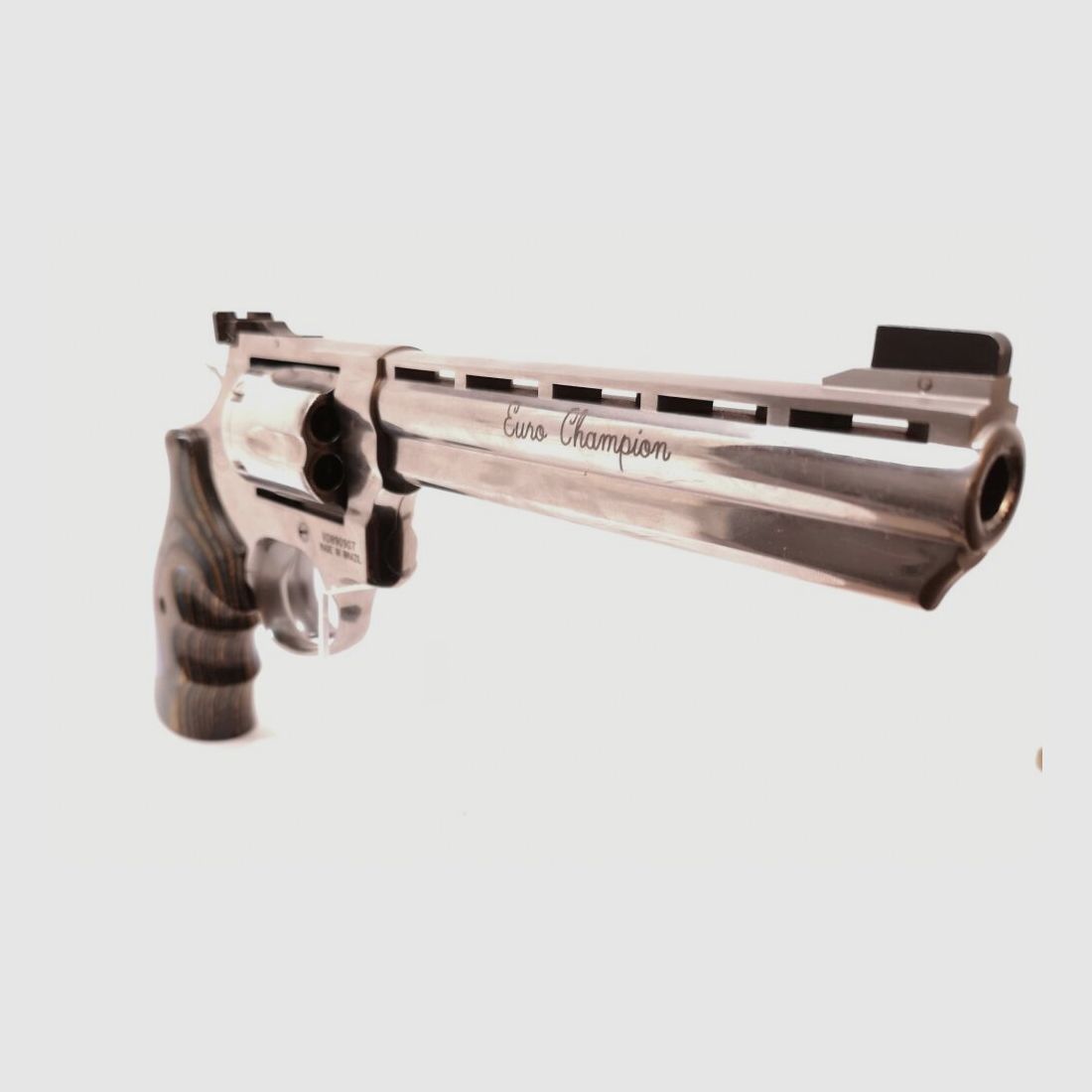 Taurus 689
