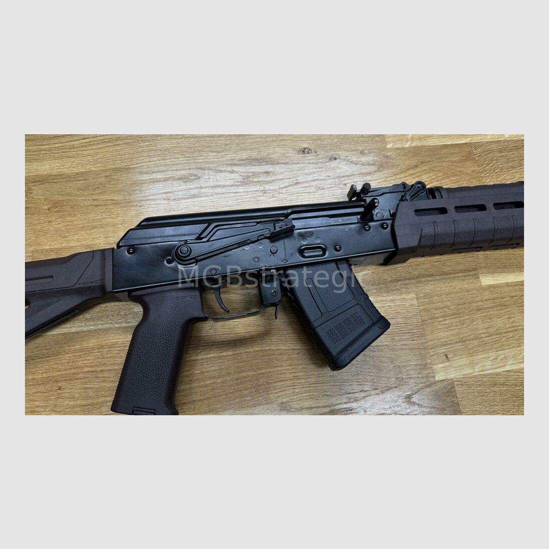 Kalashnikov USA KR103 met vaste kolf 7,62x39 / Magpul PLUM Systeem AK47 AKM AK74 civiele versie AK103