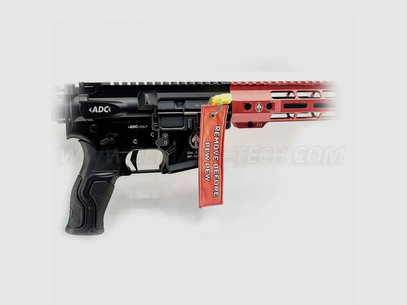 Schlüsselanhänger "Remove Before PEW PEW", Bild 2 von 3