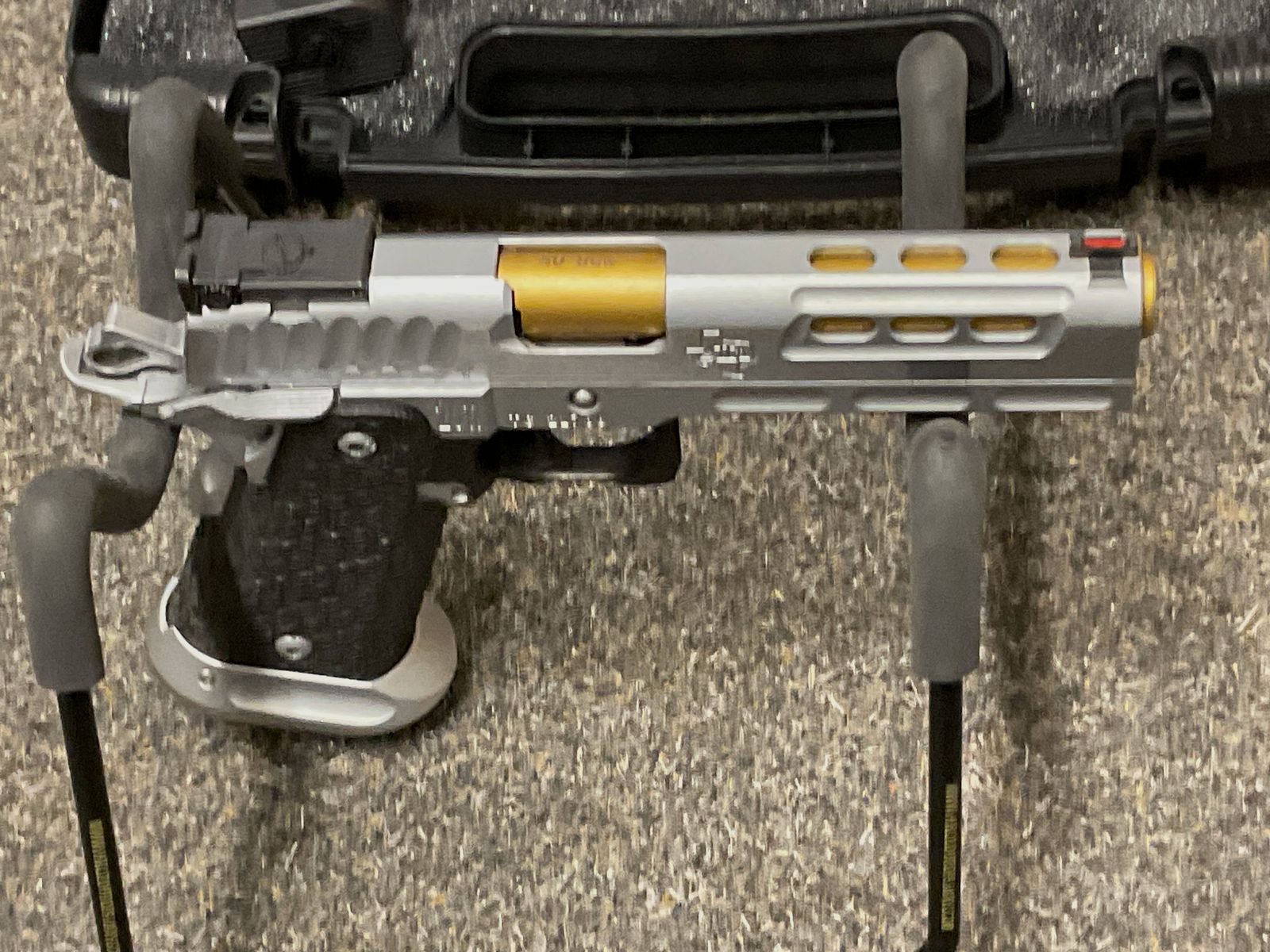 STI 2011 DVC Limited 40S&W, Bild 1 von 7