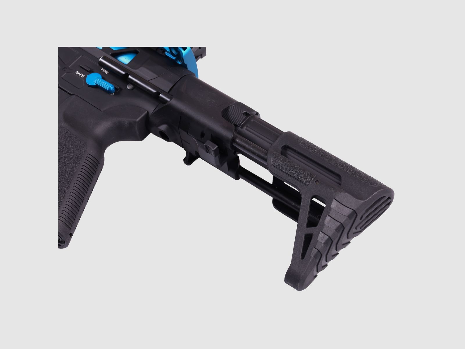 GP R15 FREYA ALPHA Full Skeleton PDW 13" gen.2 M-LOK Czarny/Niebieski S-AEG Wolny od 18 lat -F- | Delta Armory
