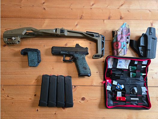 Glock 45 Gen 5 MOS maßgeschneiderte Set Holosun Trockenfeuer Chassis Holster IPSC