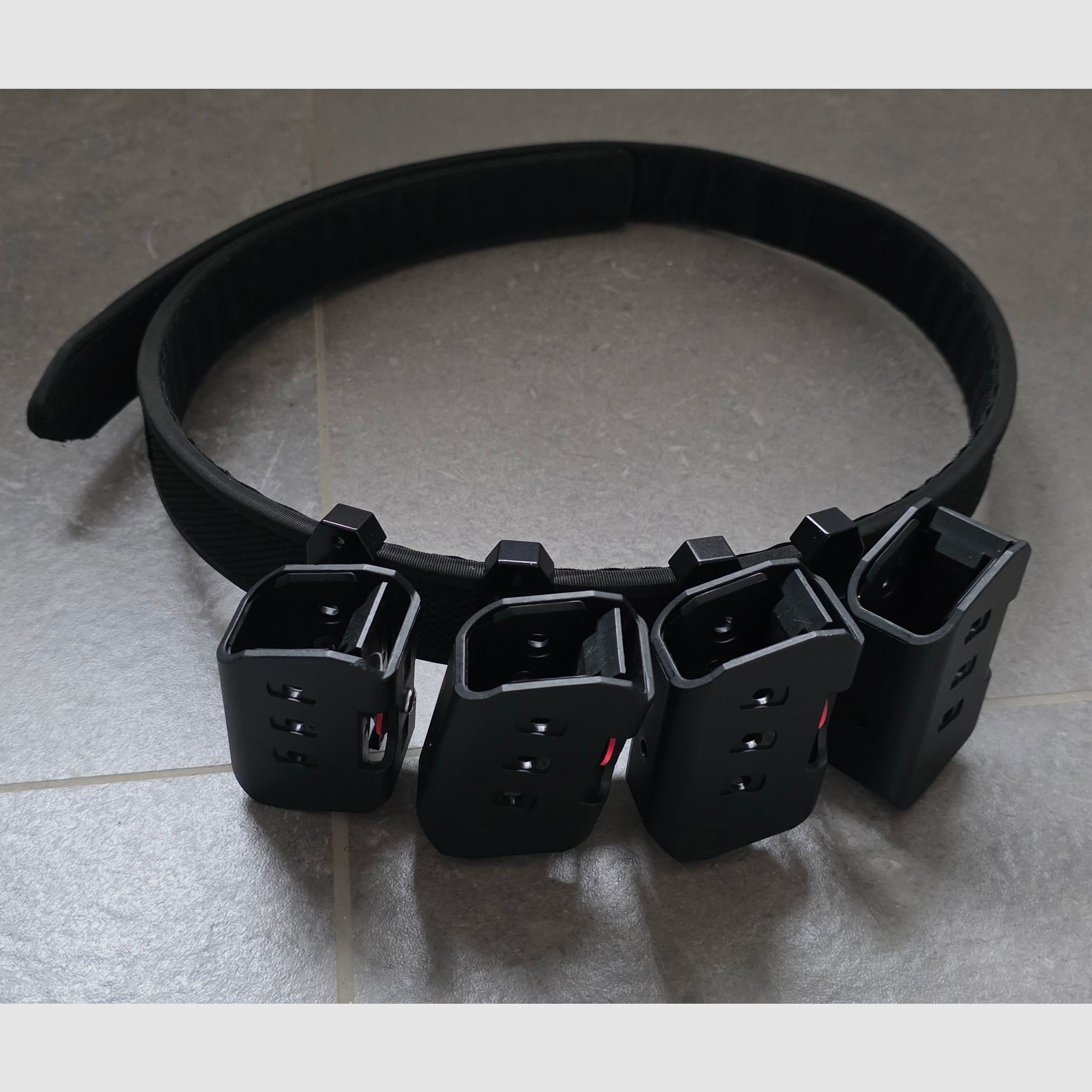 DAA Pas z paskiem + XiP Uchwyt na magazynki