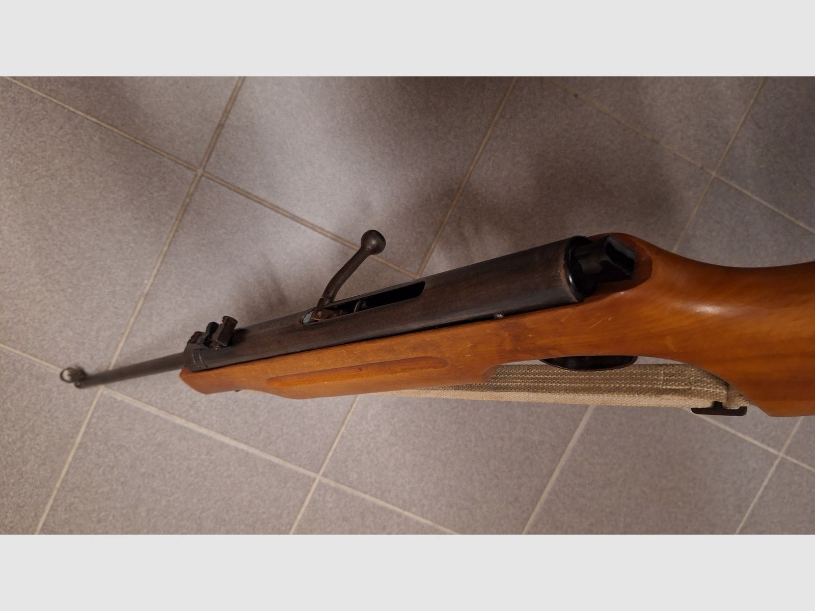Haenel Suhl 310 DDR-Luftgewehr mit Sportschaft+8er Magazin!