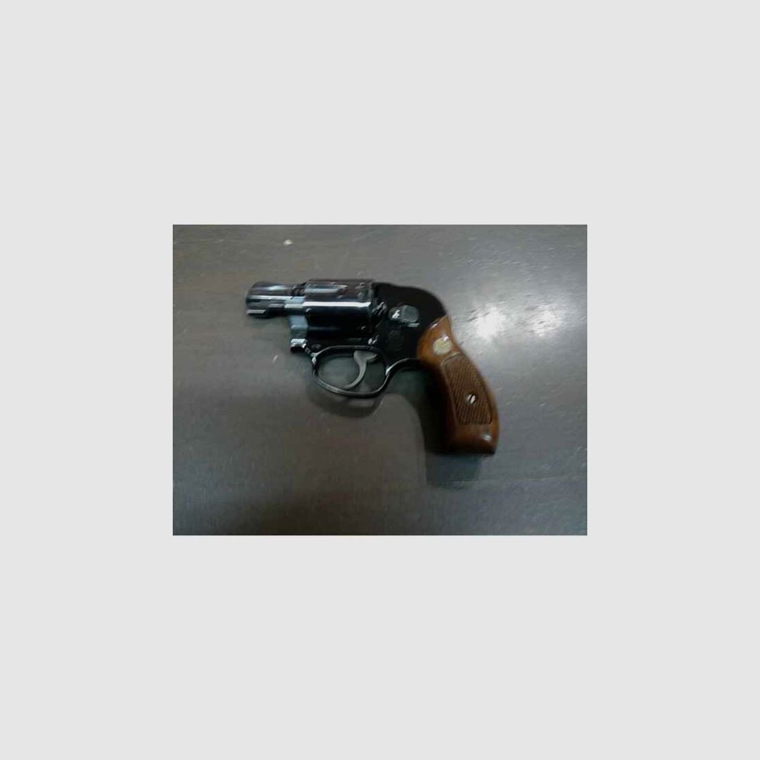 Revolver Smith & Wesson Mod. 38 Bodyguard Airweight im Kaliber 38 Spec.