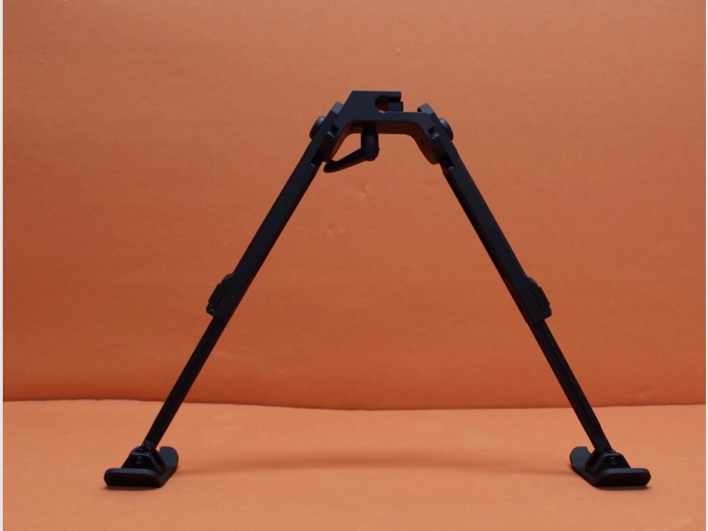 Fortmeier Fortmeier bipode H210 3-P 06:00 altezza ca. 210 - 260mm alluminio nero con regolazione dei supporti e sci