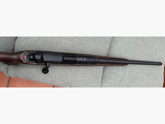 Mauser M25 Max rifle de cerrojo recto calibre 8x57 JS