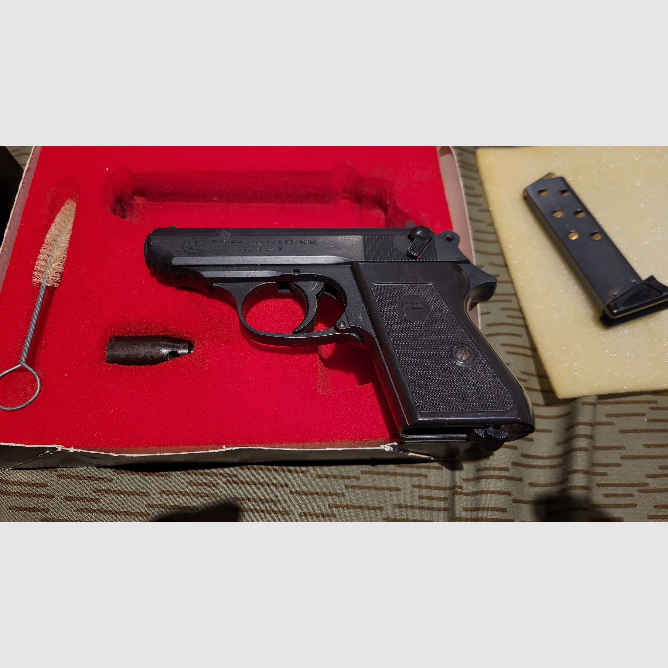 Schreckschuss Pistole Perfekta Mod. FBI 8000