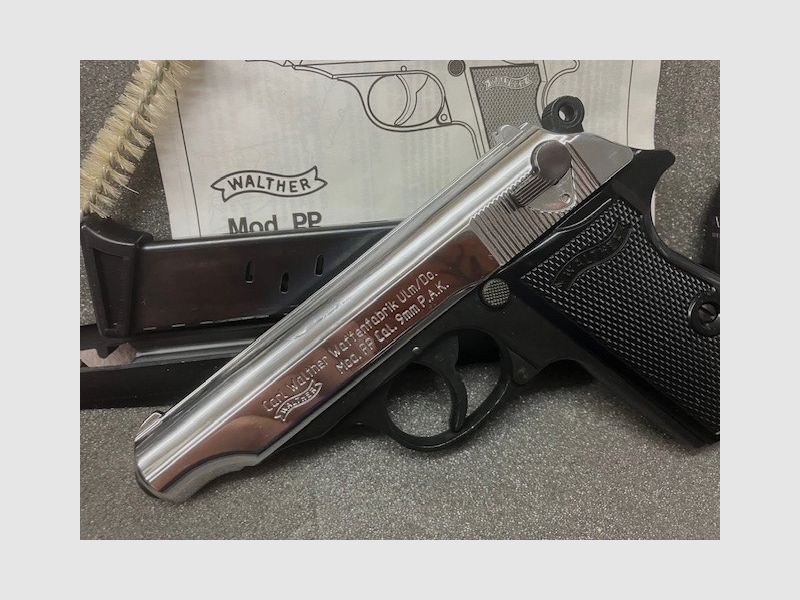 Walther PP polished Chrome, Kaliber: 9mm P.A.K., PTB Nr. 620, unbenutzt