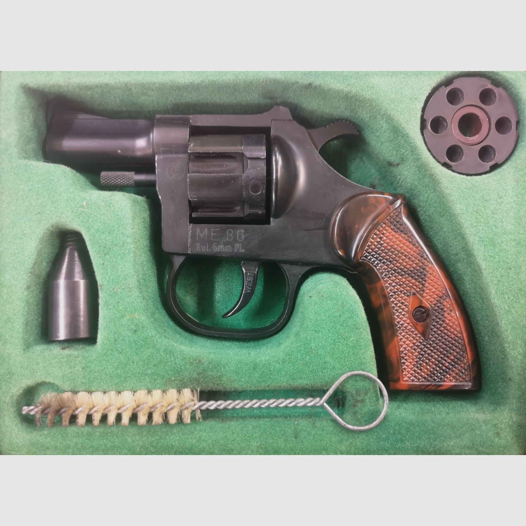 ME 86 Revolver 6mm Flobert mit Wechseltrommel .22  "Sahnestück"