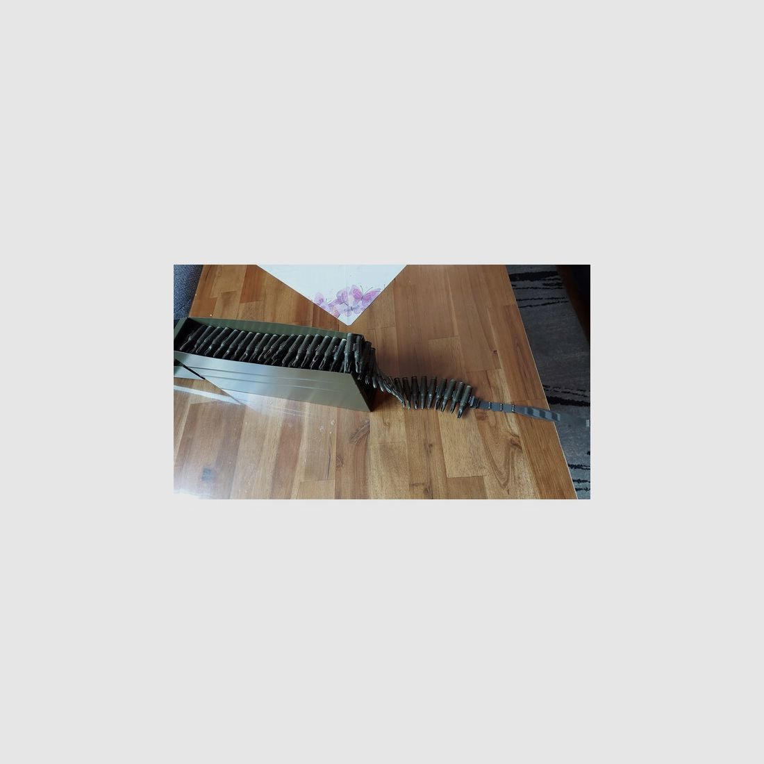 Bundeswehr Patronenkasten mit 252 Deko Manöverpatronen