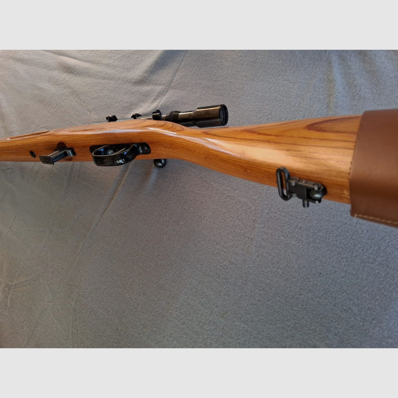 Langwaffe Suhl Repetierbüchse Sport Kal. 22LR mit Zielfernrohr 4x