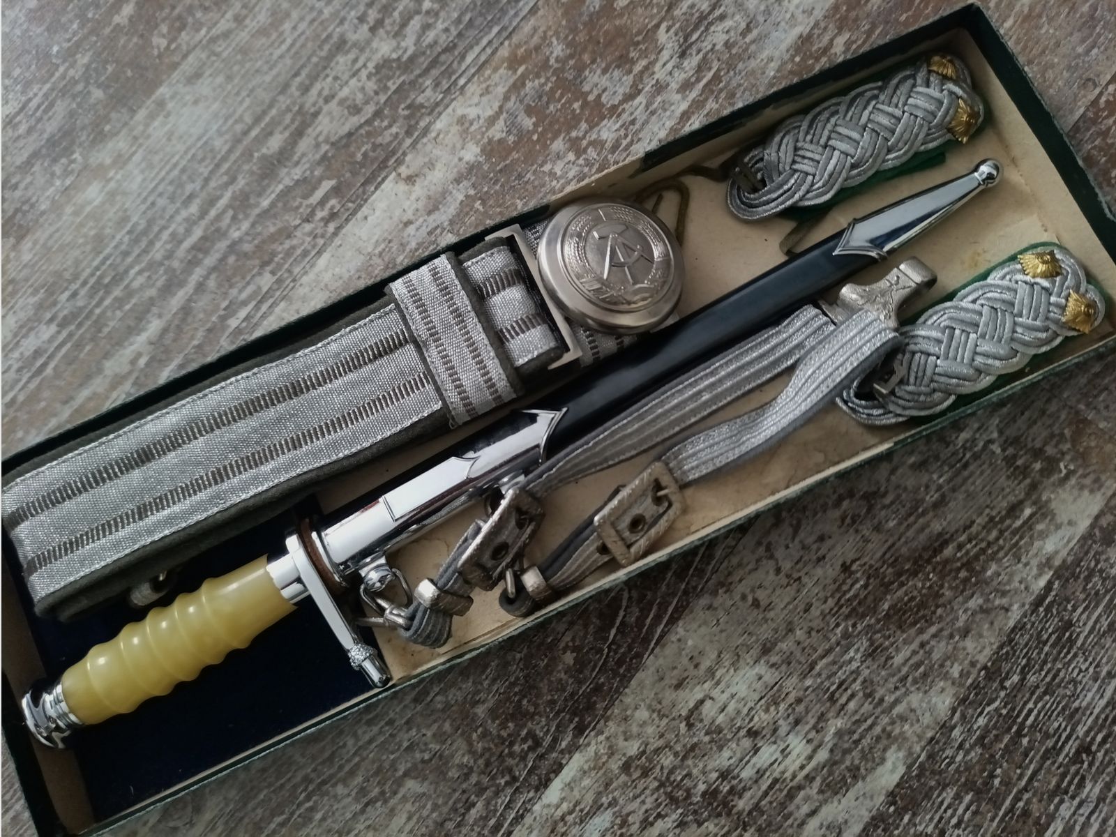 Offiziersdolch Ehrendolch NVA