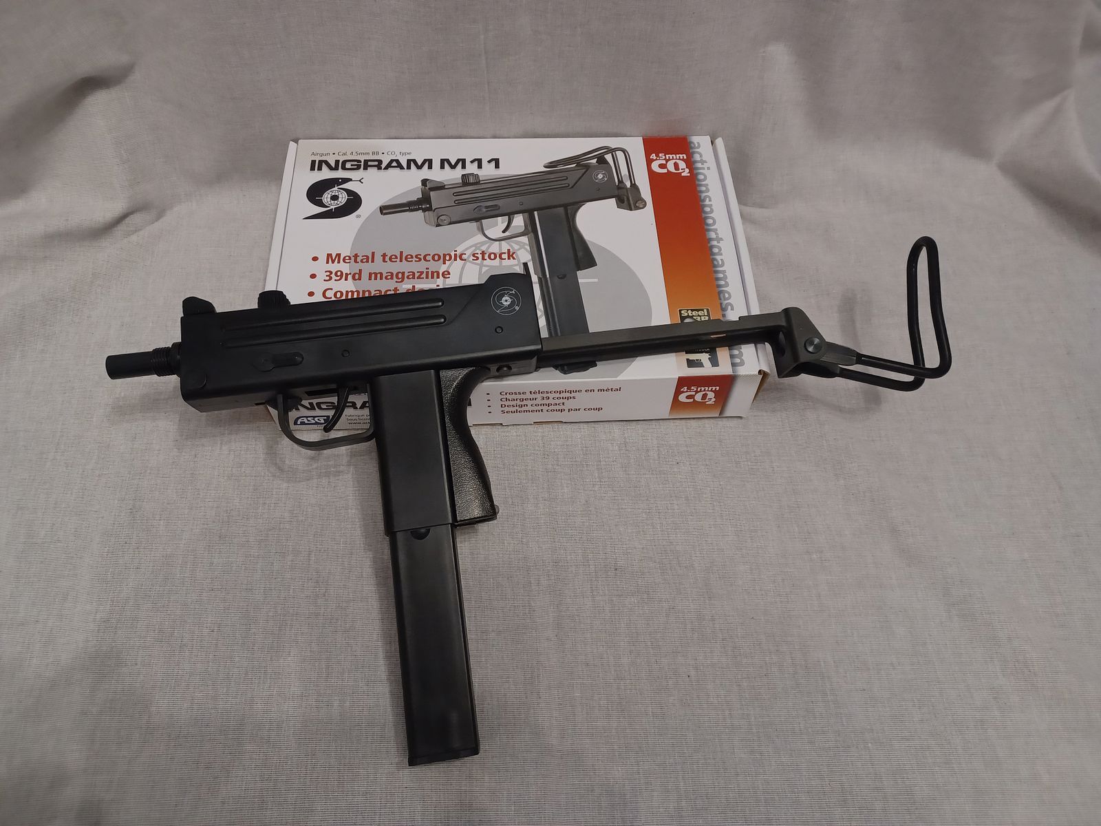 Ingram M11 / 4,5 mm BB / CO2 / Maschinenpistole / OVP (97)