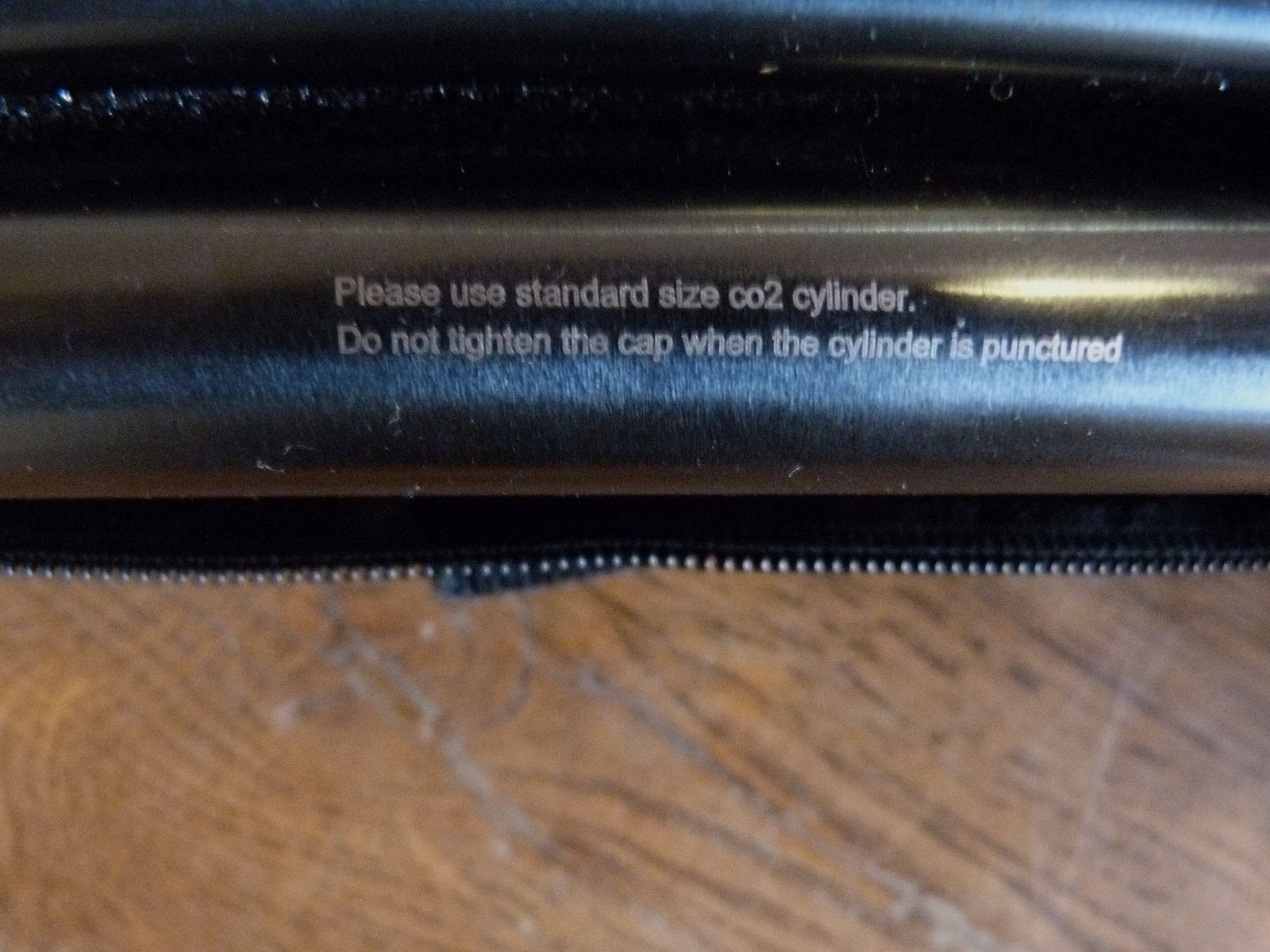 Diana Airbug CO2-Pistolet, pistolet pneumatyczny z walizką.