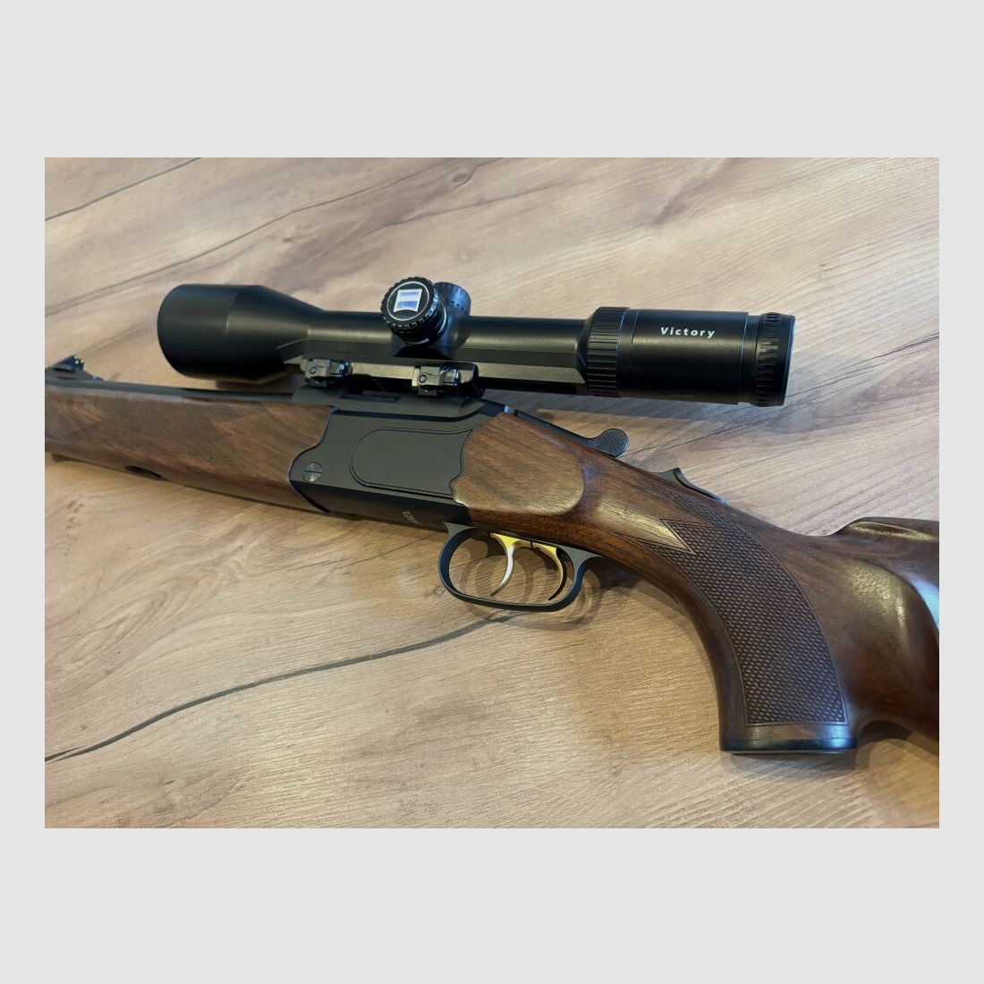 Merkel B4 BLACK Bockbüchsflinte inkl. Zeiss Victory 2,5-10x50 Varipoint .30-06Spring 20/76