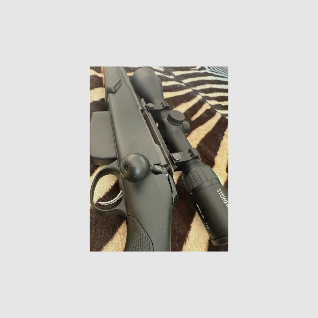 TIKKA T3x VARMINT .308 Win. SYSTÈME GAUCHE STEINER RANGER 3-12 x 56