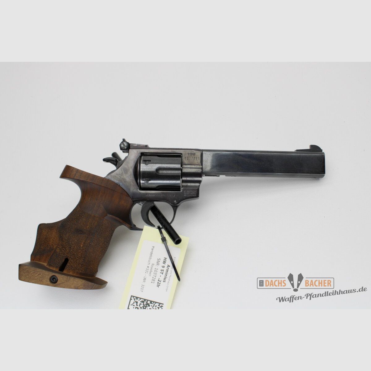 Revolver Arminus Weihrauch HW9 ST cal. .22lr con canna da 6", immagine 2 di 3