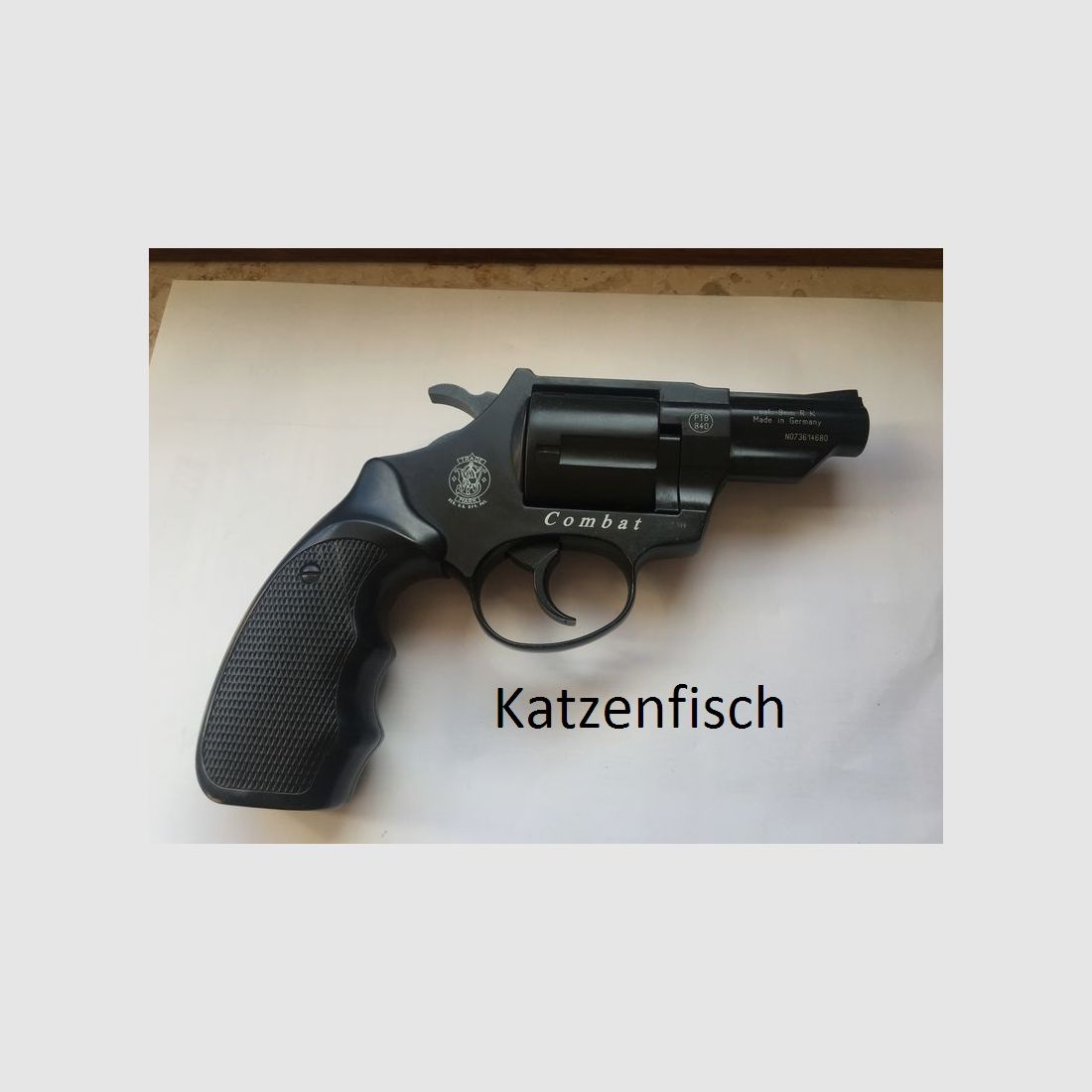 Smith & Wesson Combat, original verpackt, ungeschossen, nagelneu, mit alter Quittung von 2009