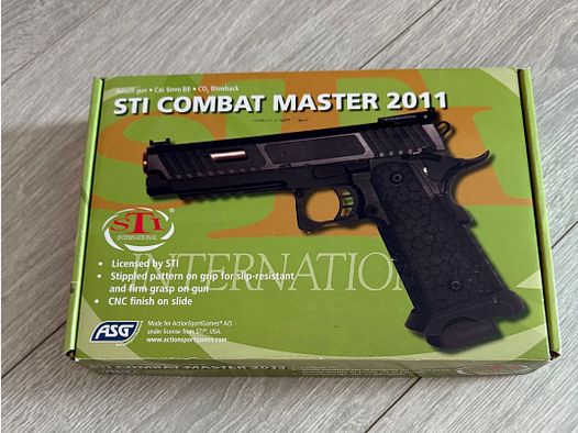STI Combat Master 2011 GBB, CO2