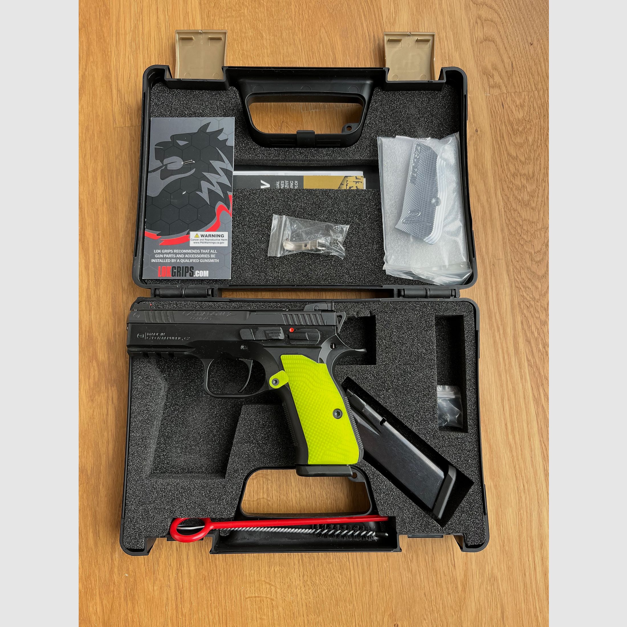 Top CZ Shadow 2 Compact mit Werks SAO Umbau