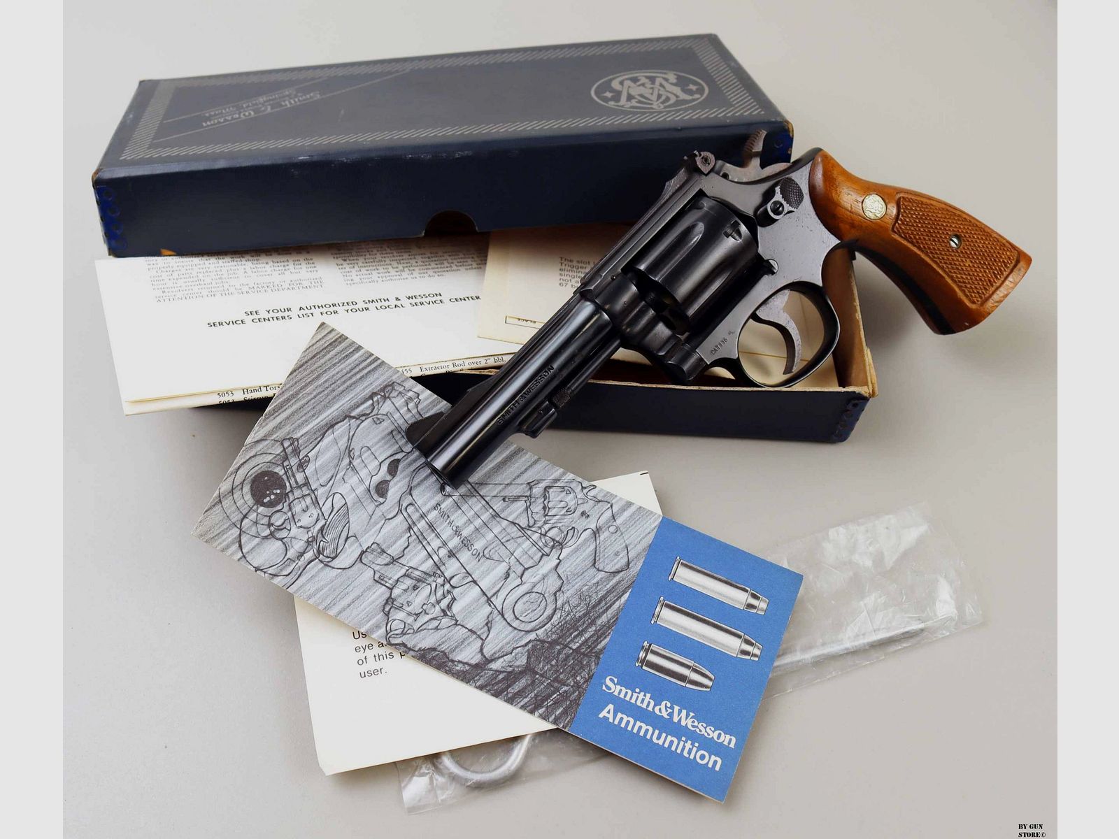 Revolver Smith & Wesson mod. 15-4 cal. 38Sp matr. 88K5128, immagine 12 di 12
