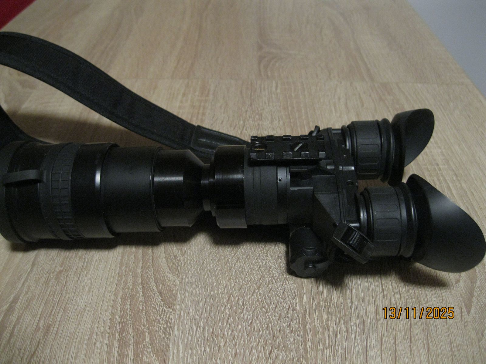Dispositivo di visione notturna NYX Gen 2+ Armasight.