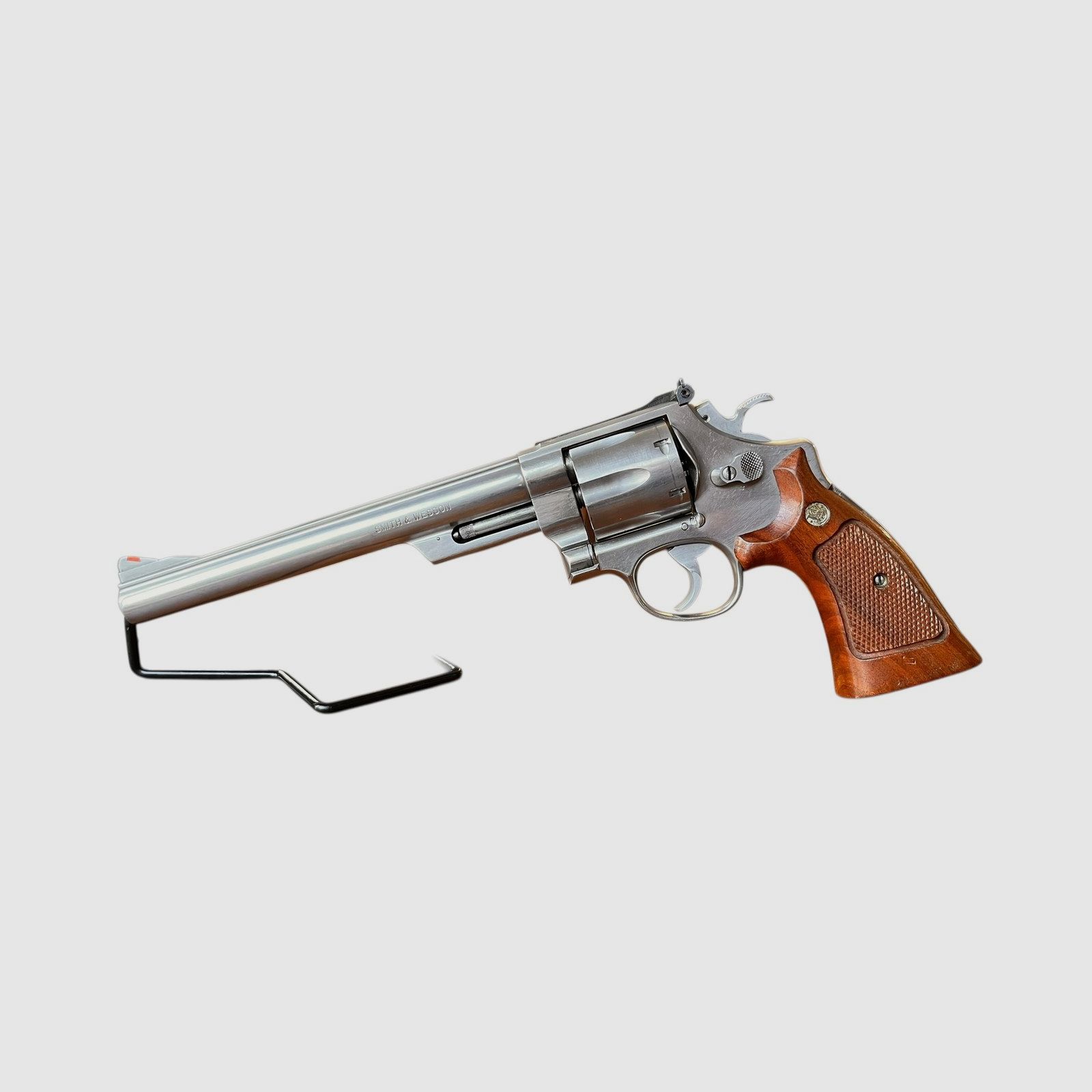 Leistungsstarker Revolver Smith Wesson 629-1 .44 Magnum zu verkaufen, Bild 1 von 8