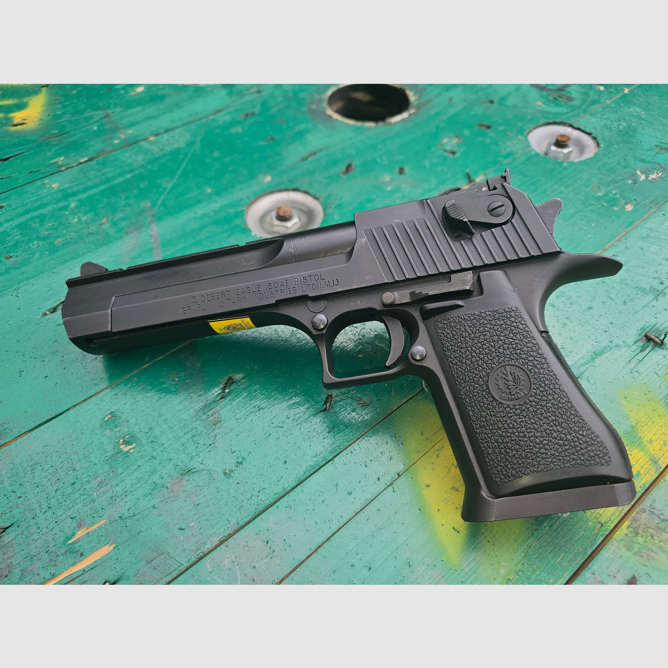 Desert Eagle Mark XIX .50 AE – Magnum Research / IMI – Bruniert