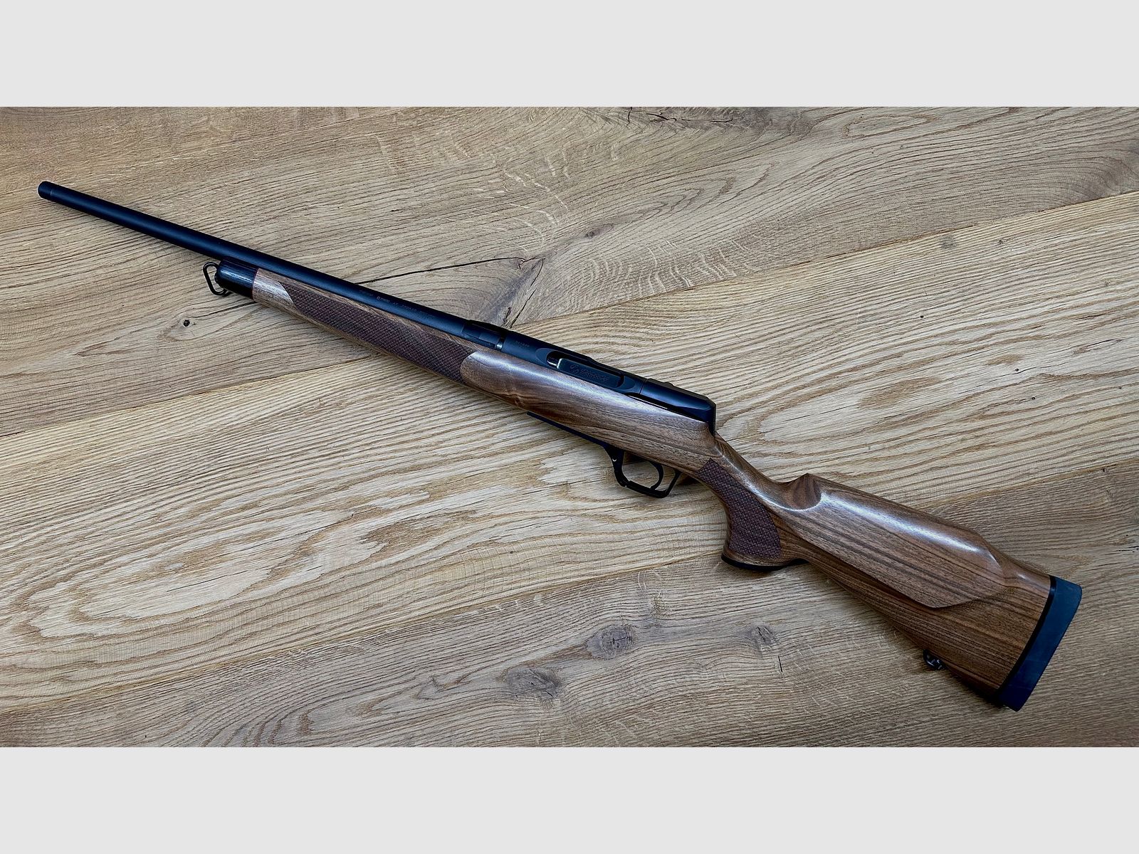 Strasser RS700 Legend / .308 Win. / LL 51 cm (gekürzt) / M14x1 / Walnussholz Schaft