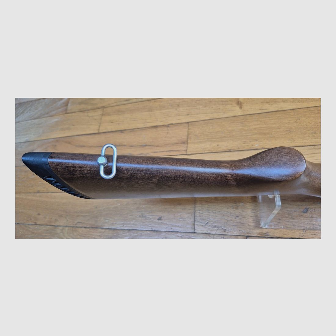 Bellissimo fucile a pompa Winchester Model 1300 – Versione rara in acciaio inossidabile « Security Police » – Cal. 12/76 – Finitura satinata integrale inossidabile (cromo su acciaio inossidabile) – Meccanica e legno impeccabili – Arma in stato di quasi nuovo – TBE++, immagine 12 di 34