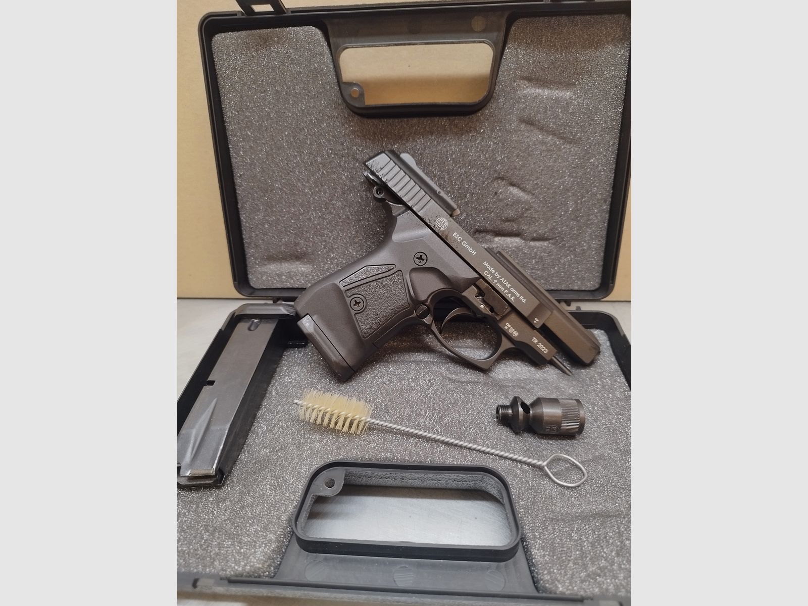 Zoraki 914-P Schreckschusswaffe 9mm PAK schwarz inkl. Reservemagazin !!Neuware!!