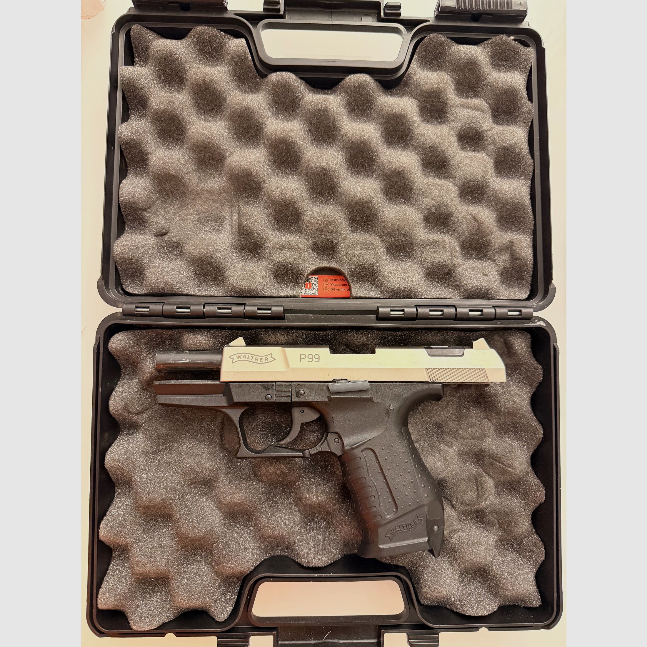 Walther P99/ 9 mm P.A.K Nickel/Noir incluant magazines