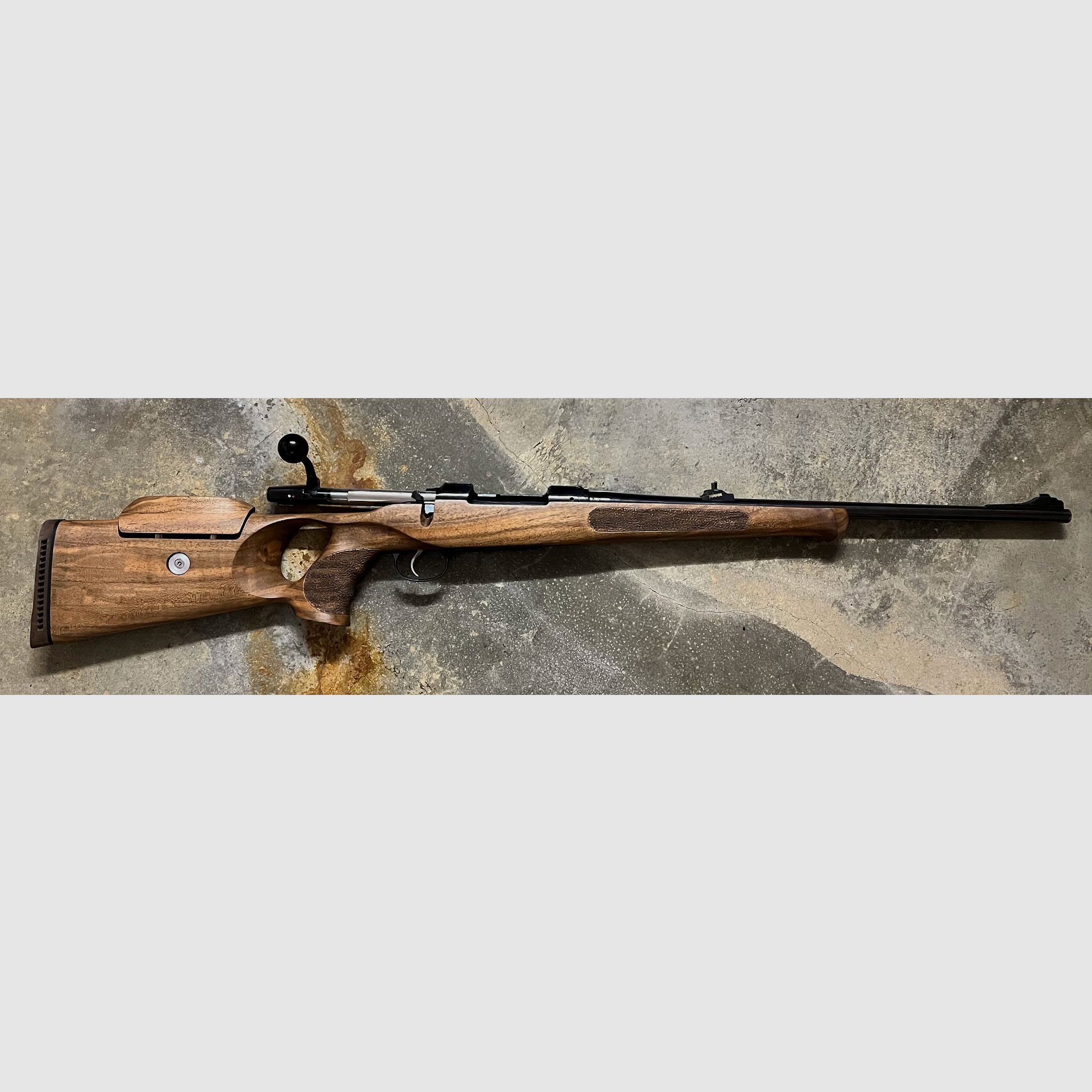 CZ 550 9,3x62 calcio scanalato