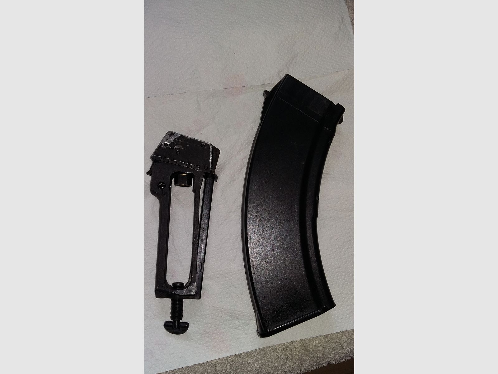 Original Cybergun AK47 Co2 4,5mm BB Magazin, China Yunker, Type 56