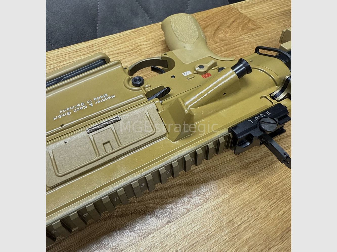 Heckler & Koch GmbH MR308 A3 EDICIÓN ESPECIAL rifle semiautomático .308Win - Diseño y técnica de patrulla G28 - similar a HK 417 M110A1 - Superior e inferior recubiertos RAL8000