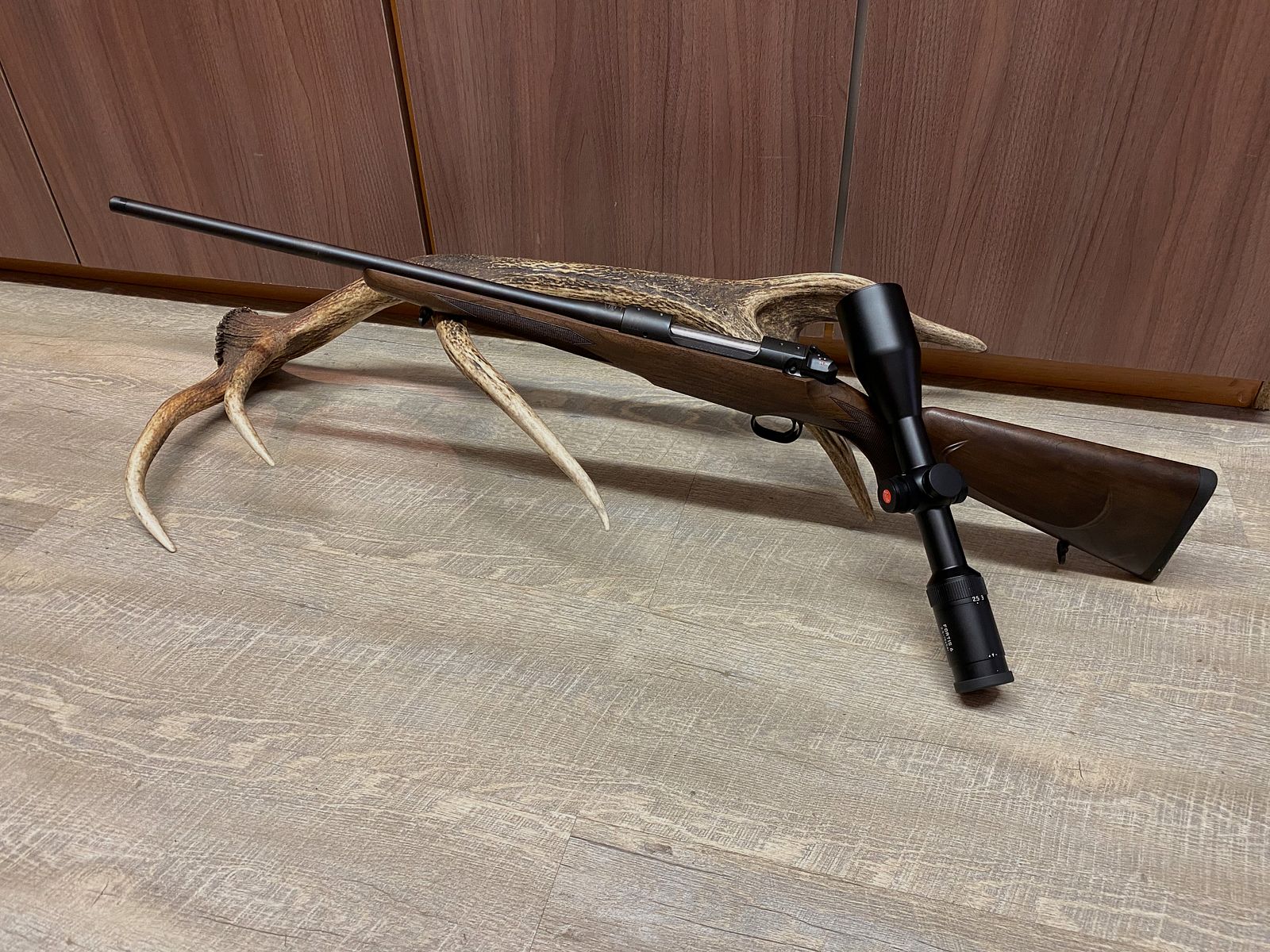 Mauser M12 Pure, con Leica Fortis 6 2,5-15x56 i