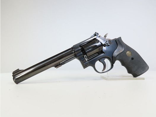 Smith & Wesson 617 in 6Zoll