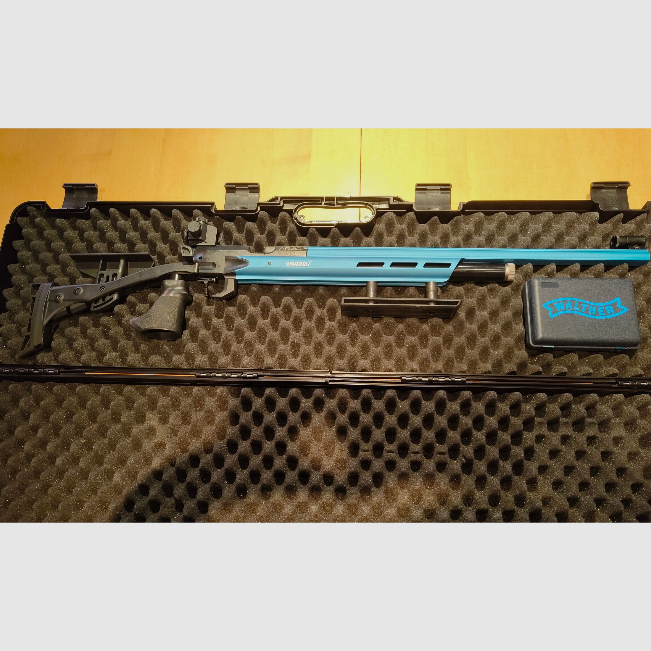 HÄMMERLI AR20 PRO blau, rechts/links
