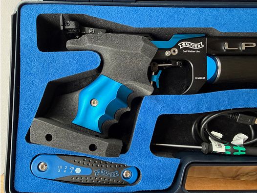 Match Pressluftpistole Walther LP500-E / Meister Manufaktur Blau - Elektronischer Abzug / Carbon Kartusche