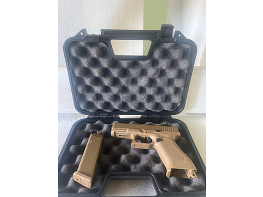 Glock 19x Airsoft Pistole mit Koffer 