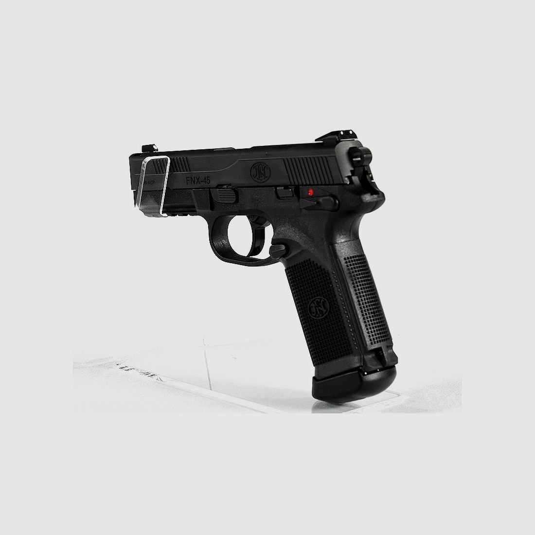 FN FNX-45, Nero