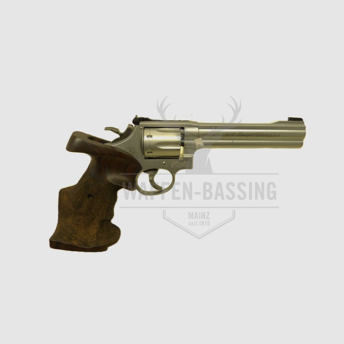 Smith & Wesson 617 Target Champion