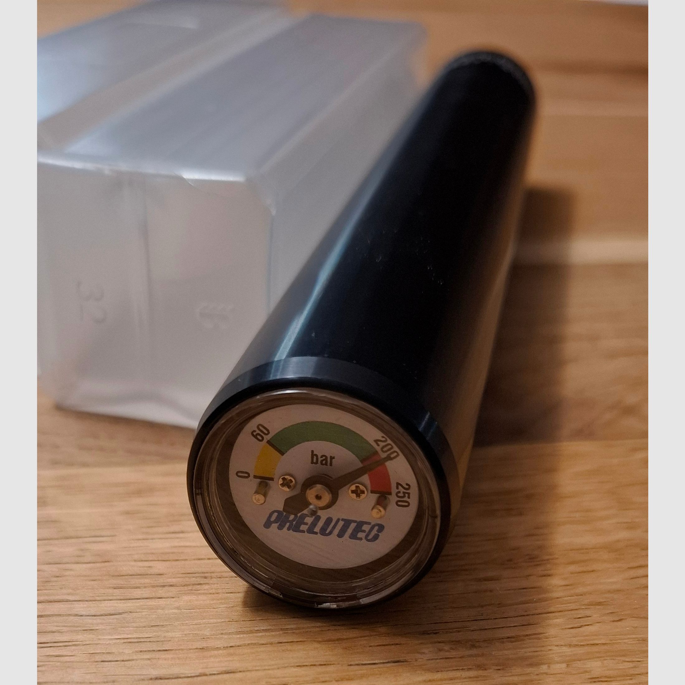Prelutec compressed air cartridge for air pistol – new & unused - Anschütz