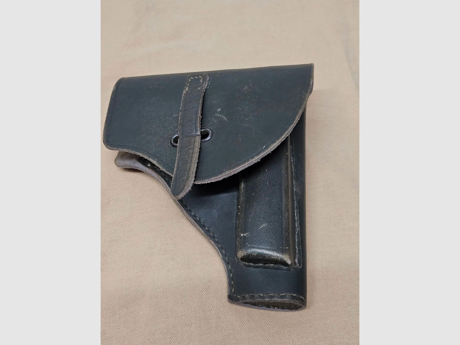 Gray-green pistol holster holster Beretta 34