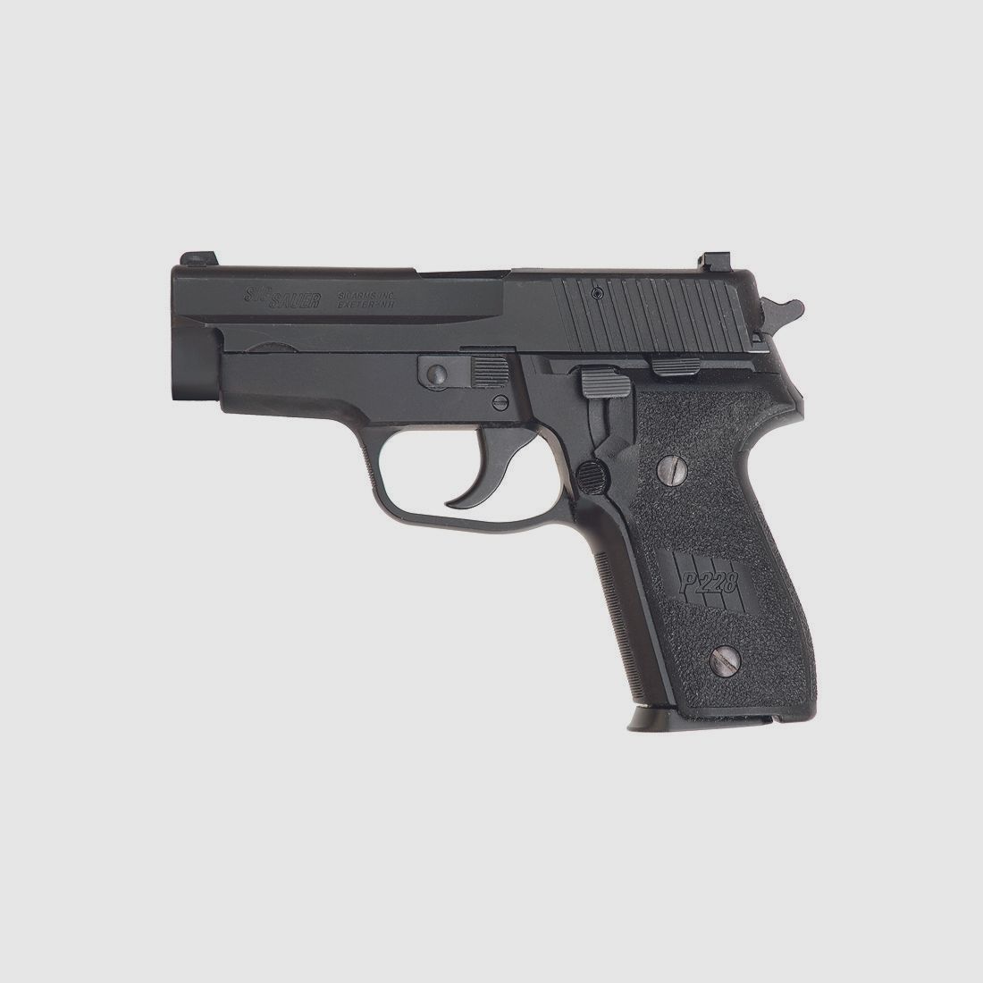 SIG-SAUER P228 (PISTOLE)