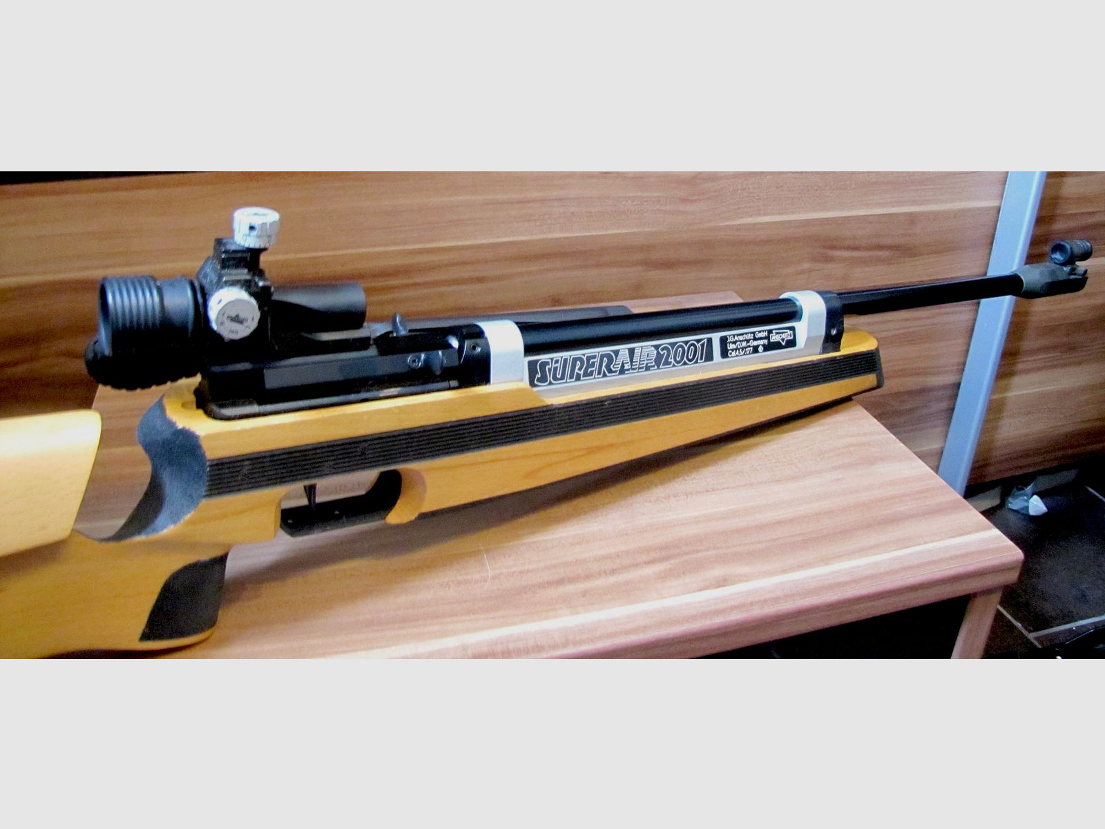 Air rifle Anschütz Super Air 2001 with left-hand stock